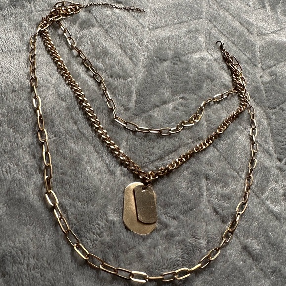 Beautiful necklace from Ardene - Picture 1 of 1
